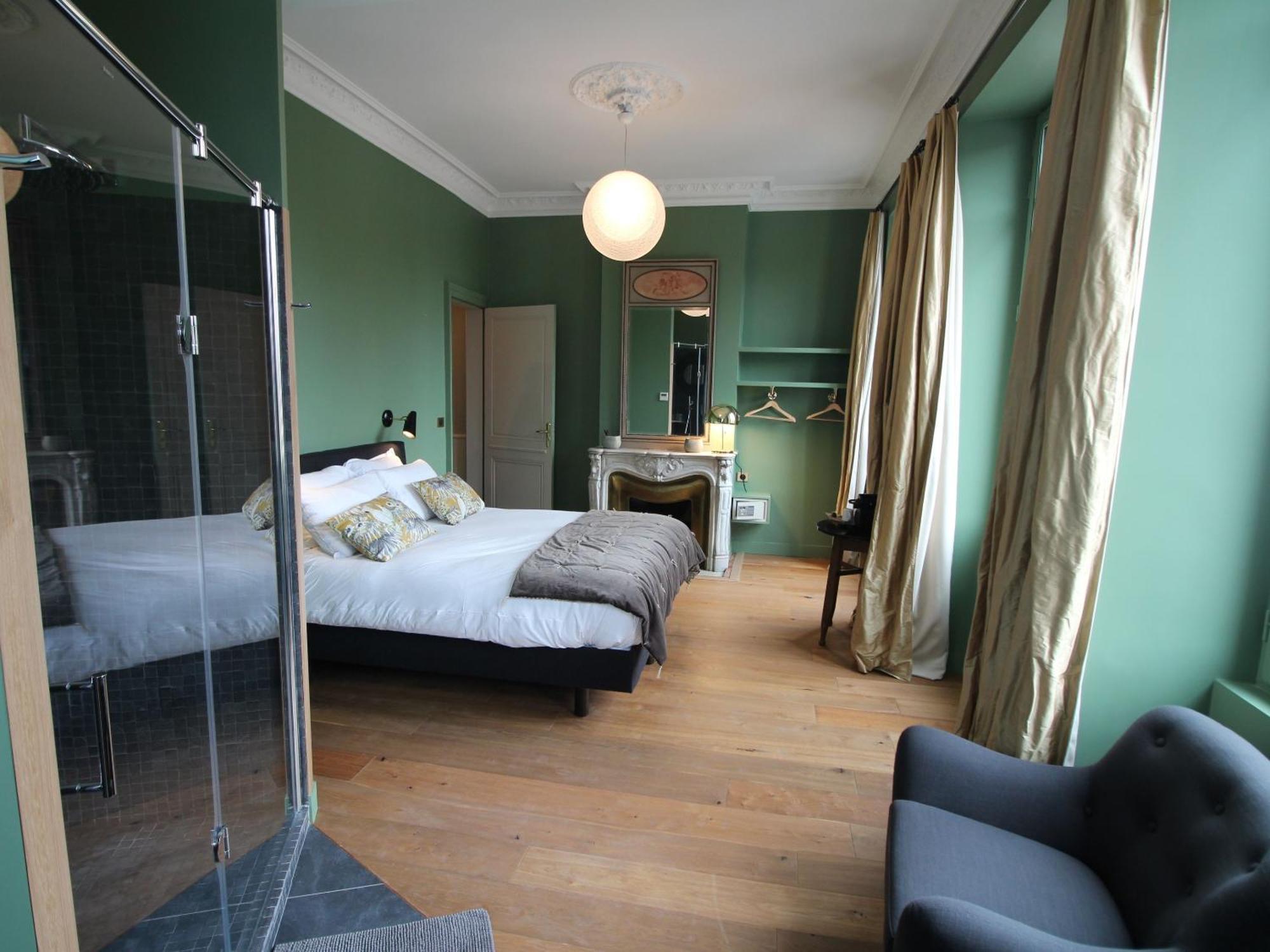 B&B L'Escapade Bordelaise - Cote Jardin Bordeaux Zimmer foto